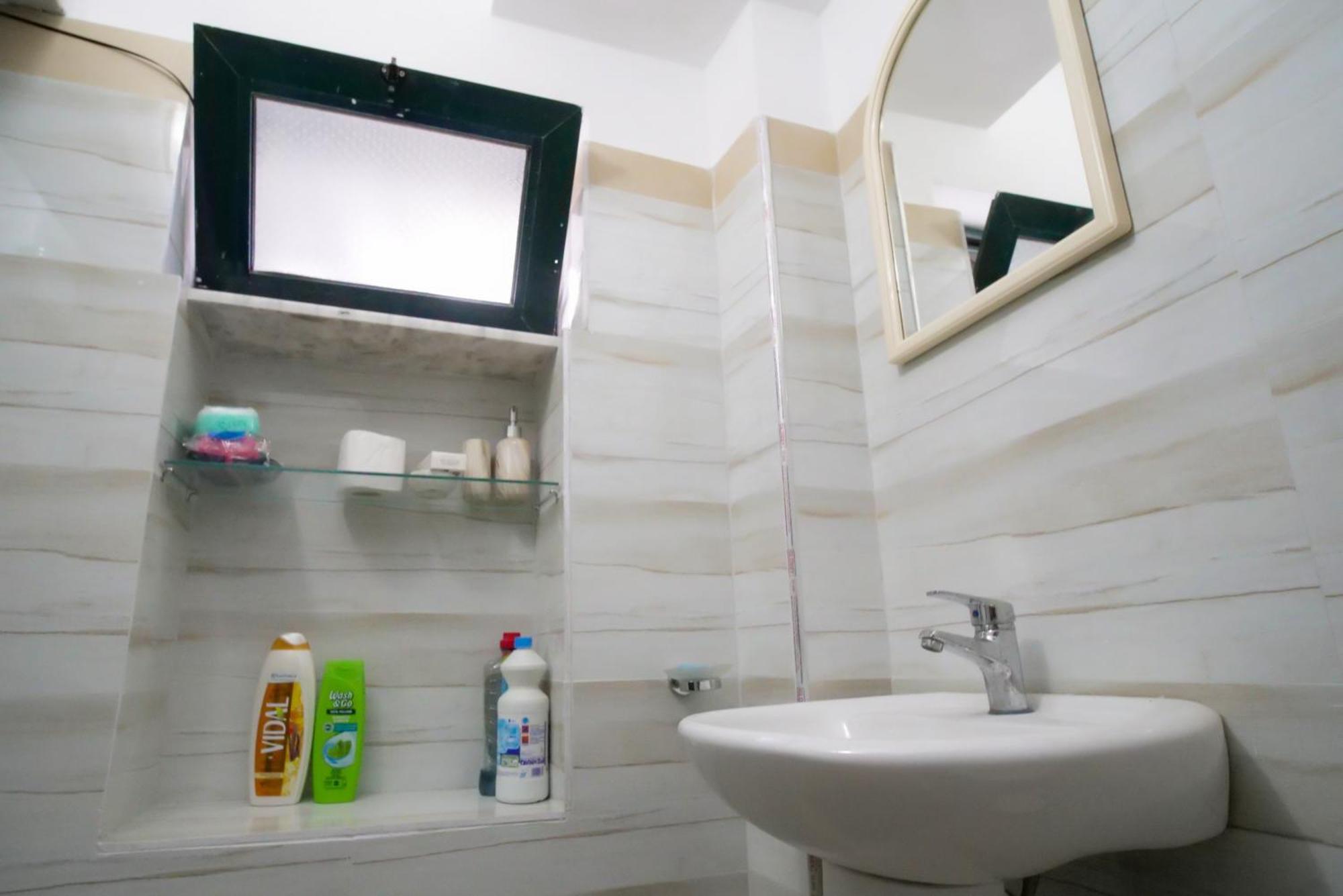 Vista Berat Inn Apartment Kültér fotó